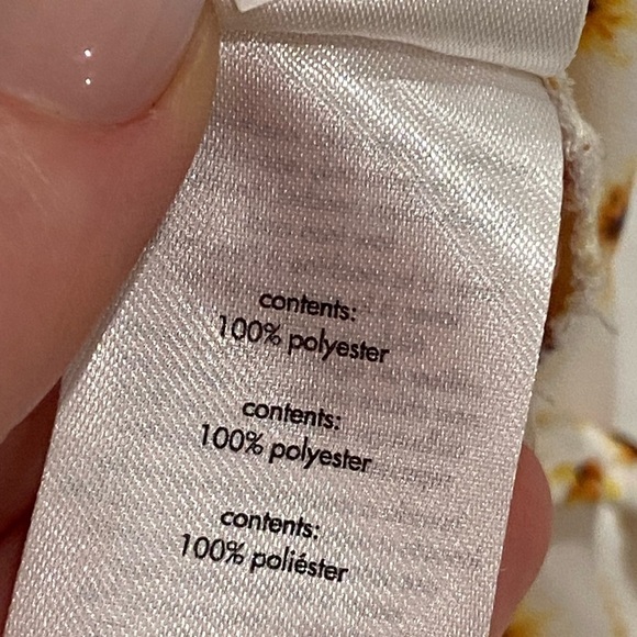 WEWOREWHAT Daisy Ditsy Floral Cut Out Back Long Sleeve Cropped Top Size Small - Picture 9 of 9